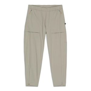 Lululemon Lab Kosaten Jogger Size 8 Iron Grey EUC